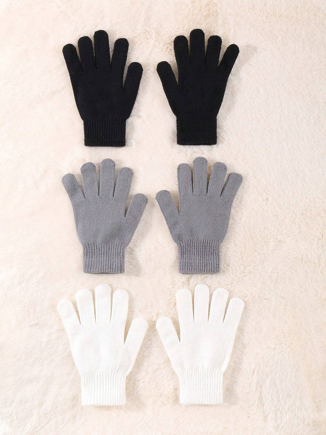 The Essential Knit Gloves