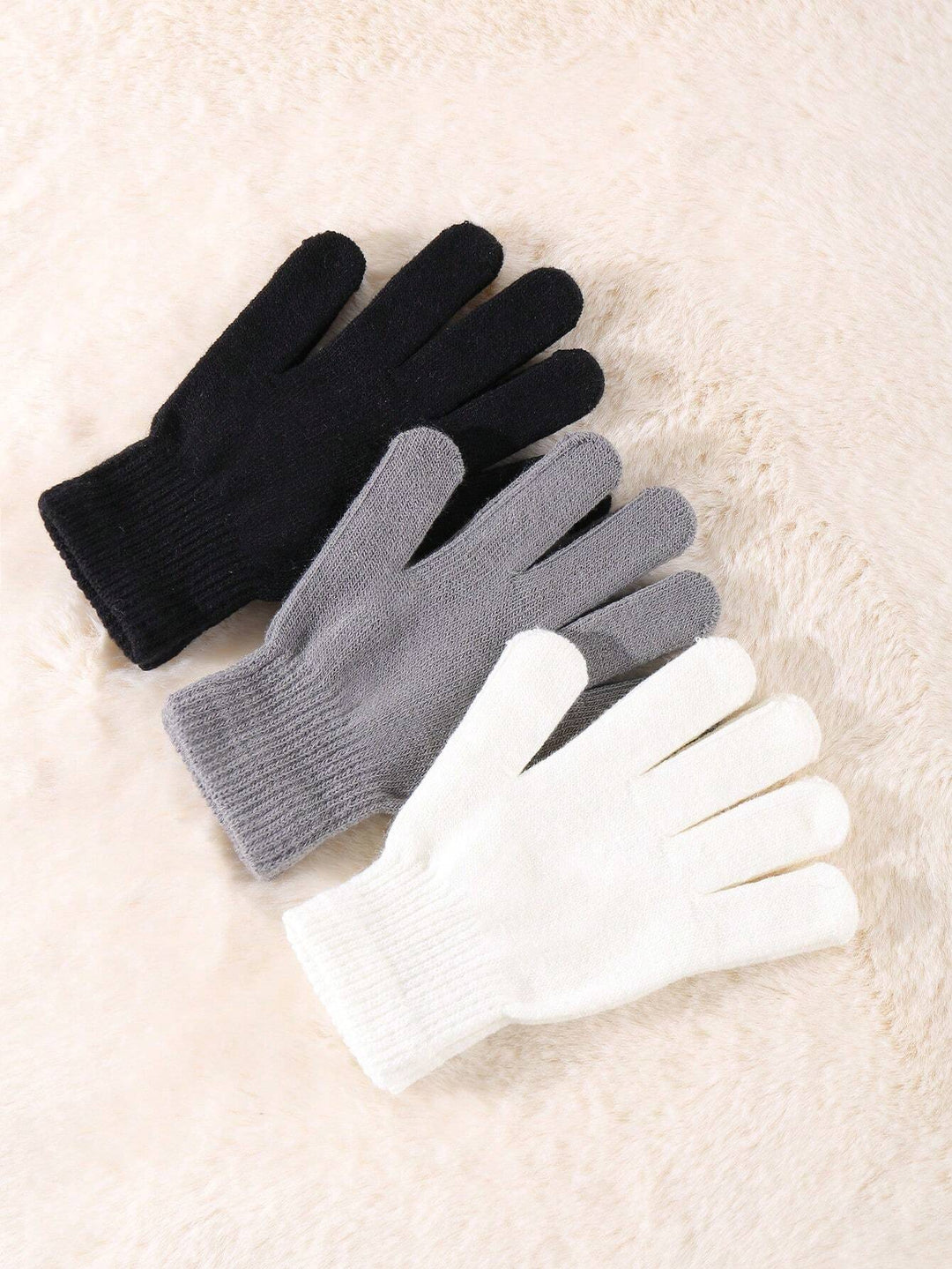 The Essential Knit Gloves