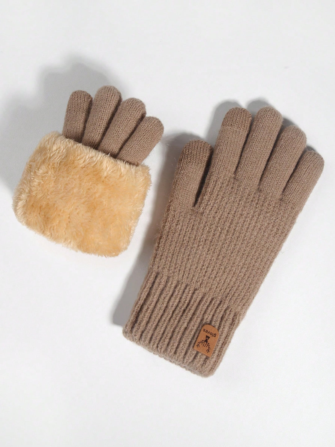 The Dual-Layer Touchscreen Gloves