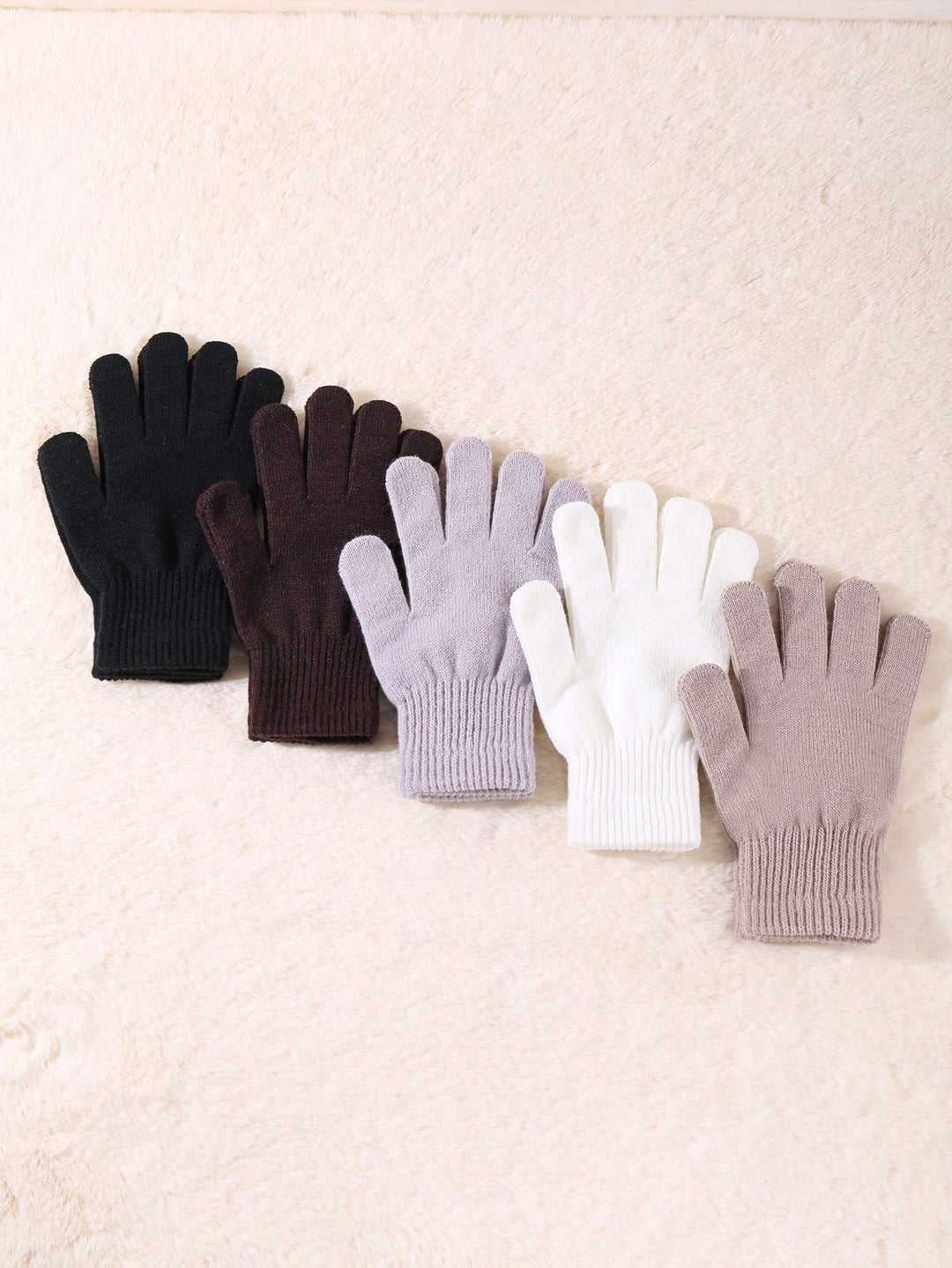 The Essential Knit Gloves